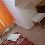Local Private * Лиссабон