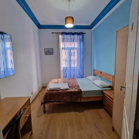 Local Private Albergue *