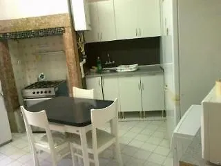 Local Private Albergue Lisboa